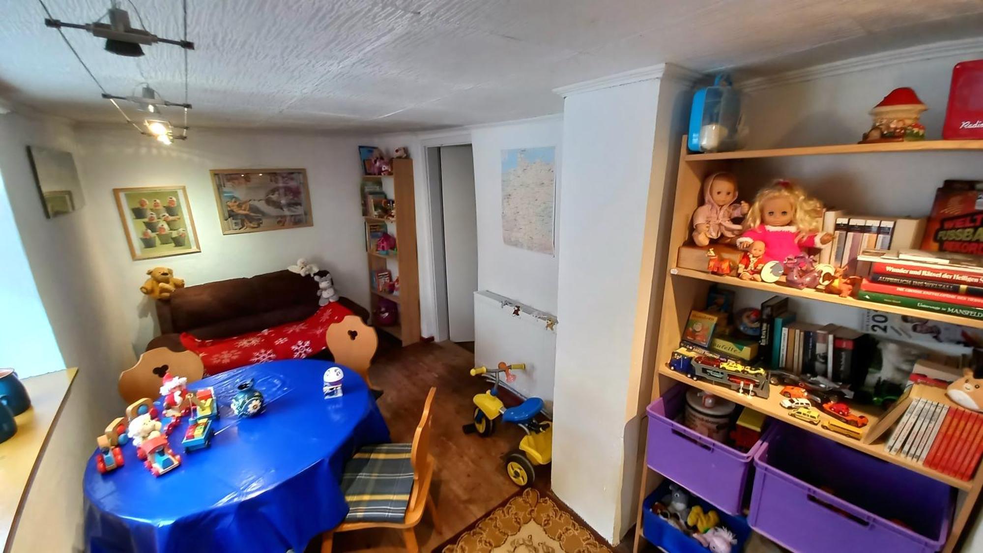 Familienfreundliches Ferienhaus Mit 3 Schlafzimmern Oldisleben Buitenkant foto